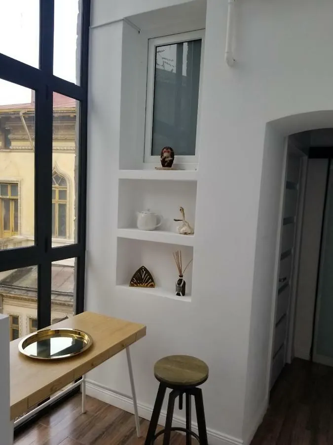 Lascăr Catargiu Vila Bucureşti 0*,